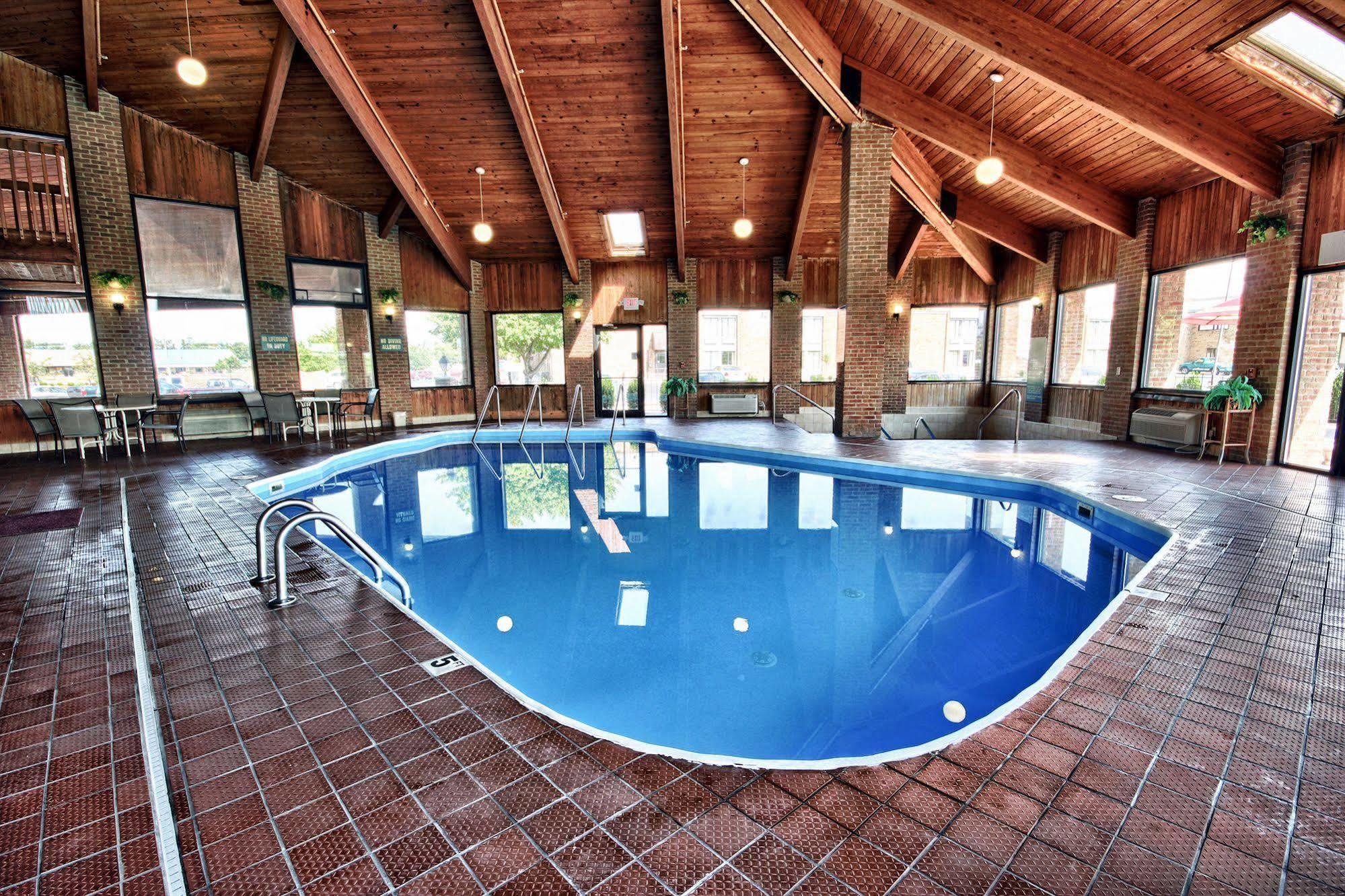 Christopher Inn And Suites Chillicothe Eksteriør bilde